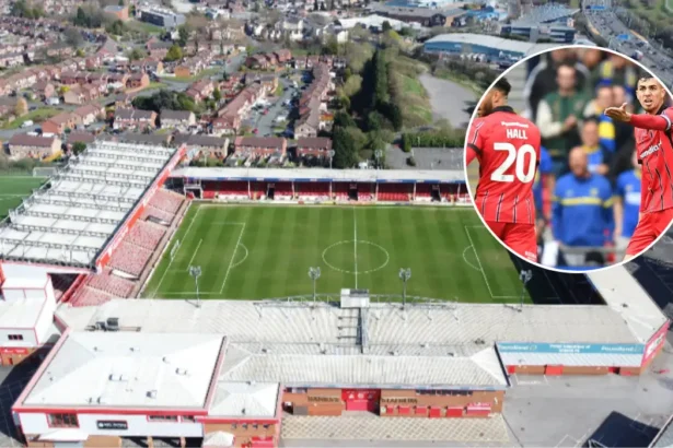 Barnet Crush Walsall 3-1 as Fans Demand Sadler Sacked