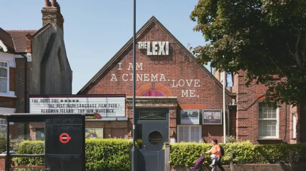 Where should tourists go for independent cinema and arts?
