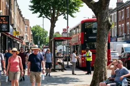 Extreme High Temperature Warning in North London: Health Risks and Safety Advice