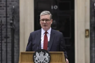 Strategy of Musical Chairs in Bourgeoisis British Politics