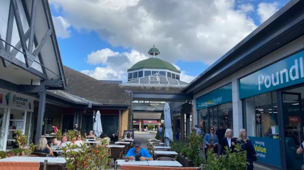 What is Barnet and Why Do Visitors Come for Its Markets and Shopping?