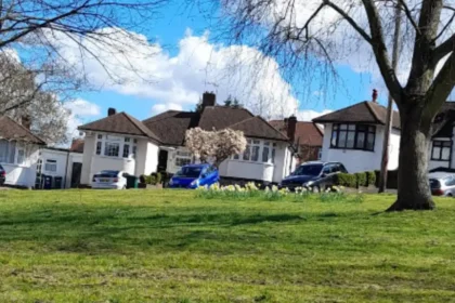 Which Areas of Barnet Are Best for Short-Term Visitors? Top 3 Neighborhoods