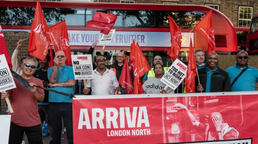 Arriva Bus Drivers Resume Strike Over 40C Cabs London 2026