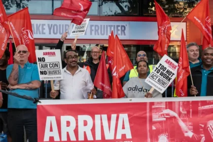Arriva Bus Drivers Win Deal After Heatwave Strikes North London 2026