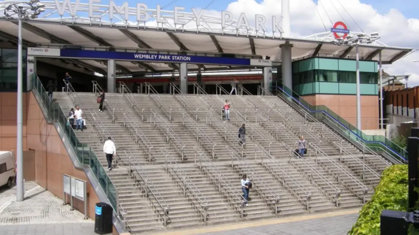 Barnet to Wembley Best Transport Options