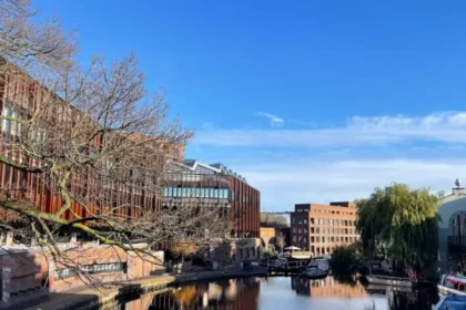 Camden Market Launches Weekly Hawley Wharf Autumn Vintage Market: Camden 2026