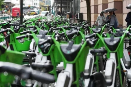 Enfield residents left waiting as Lime e-bike bays are removed amid Council-Lime dispute 