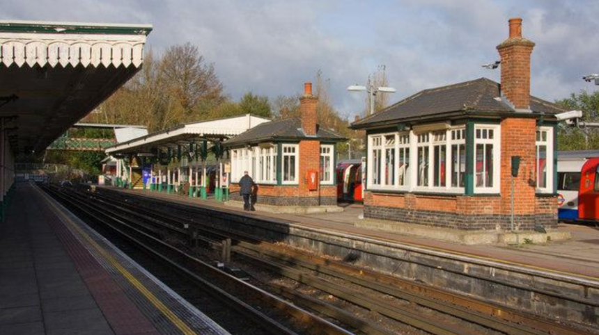 How Did the Railway Change Barnet History & Growth 2026