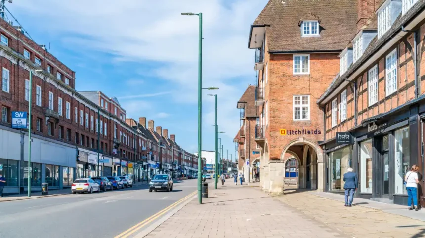 How to Plan a Low-Cost Trip to Barnet, North London 2026