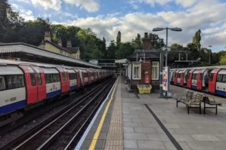 Northern Line_ How Barnet Connects With London