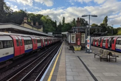 Northern Line_ How Barnet Connects With London