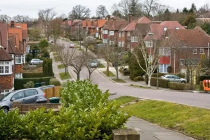 Why Is Barnet a Suburban Part of London_