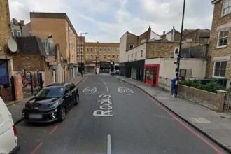 14-Year-Old Boy Arrested After Finsbury Park Stabbing: North London 2026