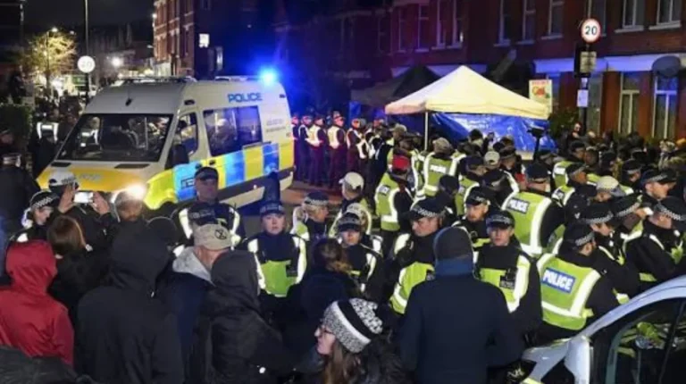 Eight Arrested in Green Lanes Illegal Gambling Raid, Haringey 2026