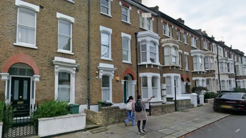 Manea Kella Restores Edwardian Terrace House in Dartmouth Park 2026