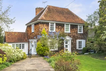Period Homes in Barnet Historic Houses in North London