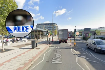 Teenager Critical After Charlton Stabbing as Three Arrested in Eltham 2026